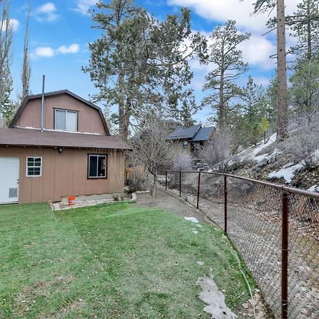 Emma'S Cottage- Adorable Central Cozy Modern Chalet Home- Minutes To Activities Big Bear City Exterior photo