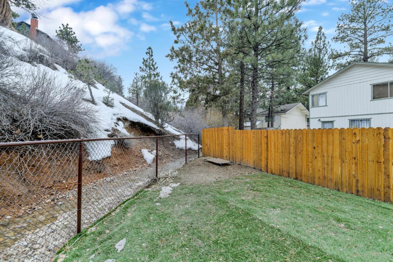 Emma'S Cottage- Adorable Central Cozy Modern Chalet Home- Minutes To Activities Big Bear City Exterior photo