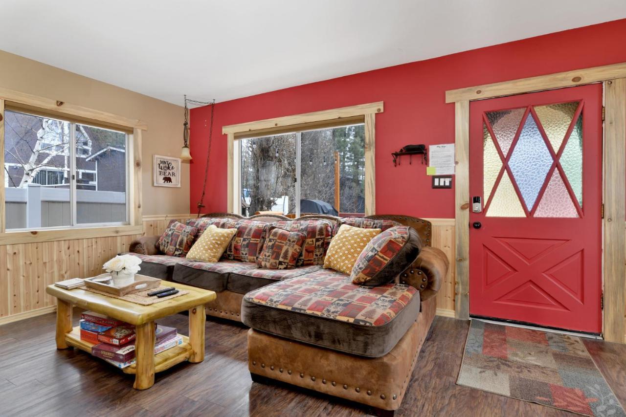 Emma'S Cottage- Adorable Central Cozy Modern Chalet Home- Minutes To Activities Big Bear City Exterior photo